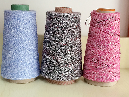 Segment color bunchy yarn